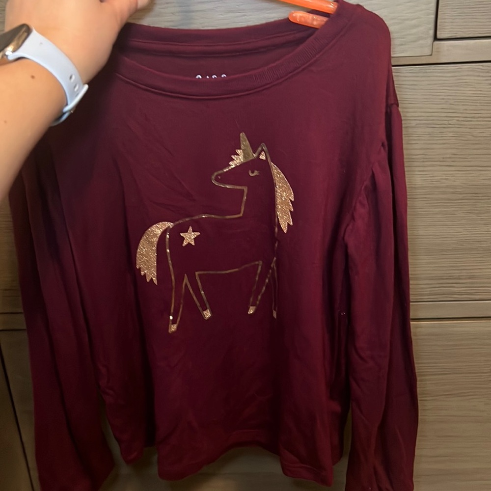 Girls Long Sleeve Cat & Jack shirt with unicorn graphic size 6/6x